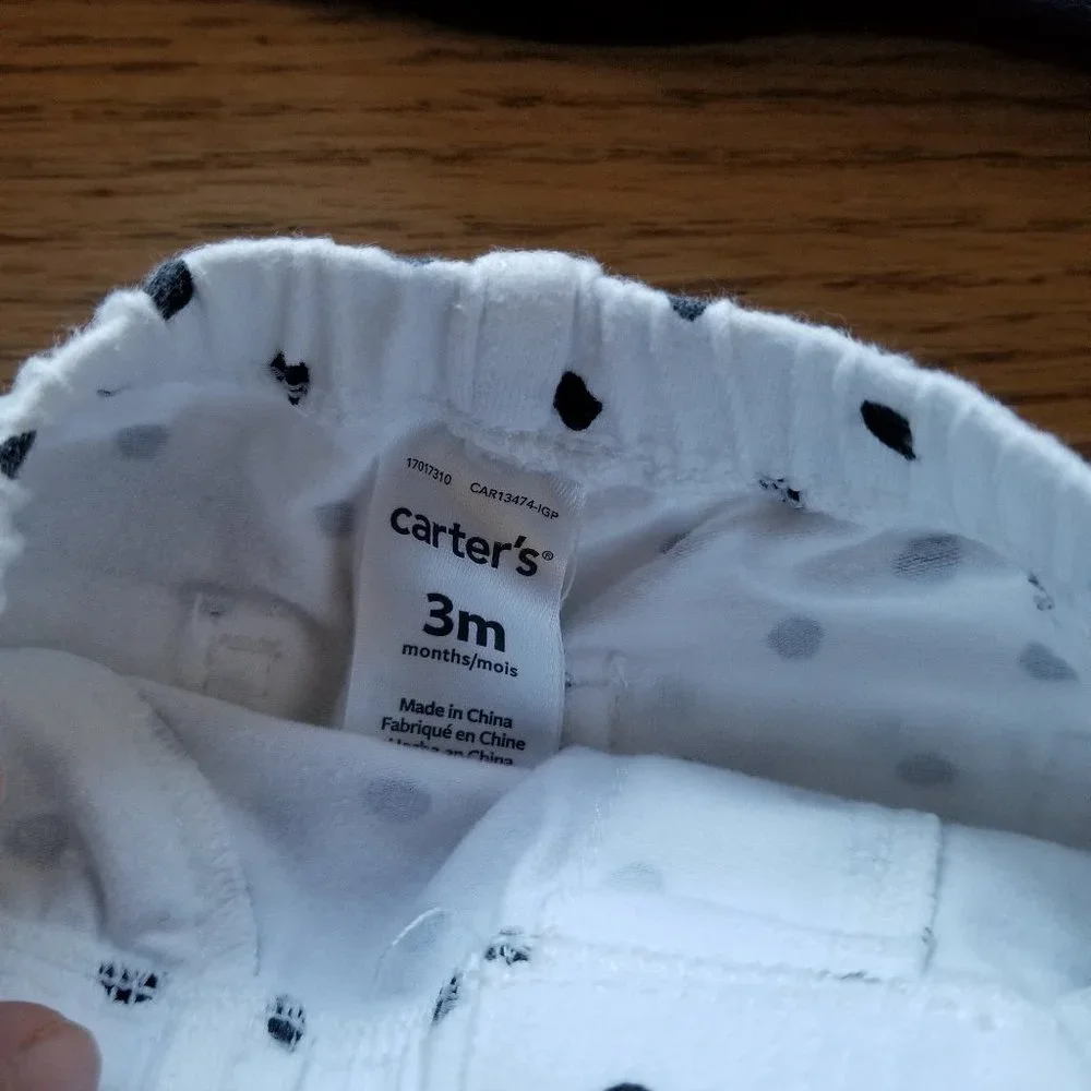 *3 for $20*Carter's black white gray matching set 3M